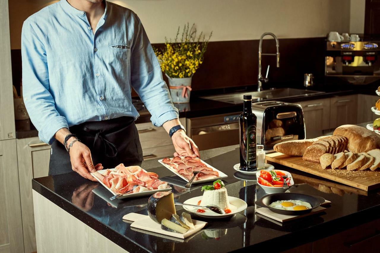 Il Mastio Di Spedaletto Bed & Breakfast Пиенца Екстериор снимка